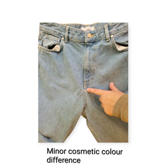 KOTN Antifit Barrel Leg Jeans Light Wash Denim Size 10 Relaxed Fit Made in Egypt - Picture 12 of 14